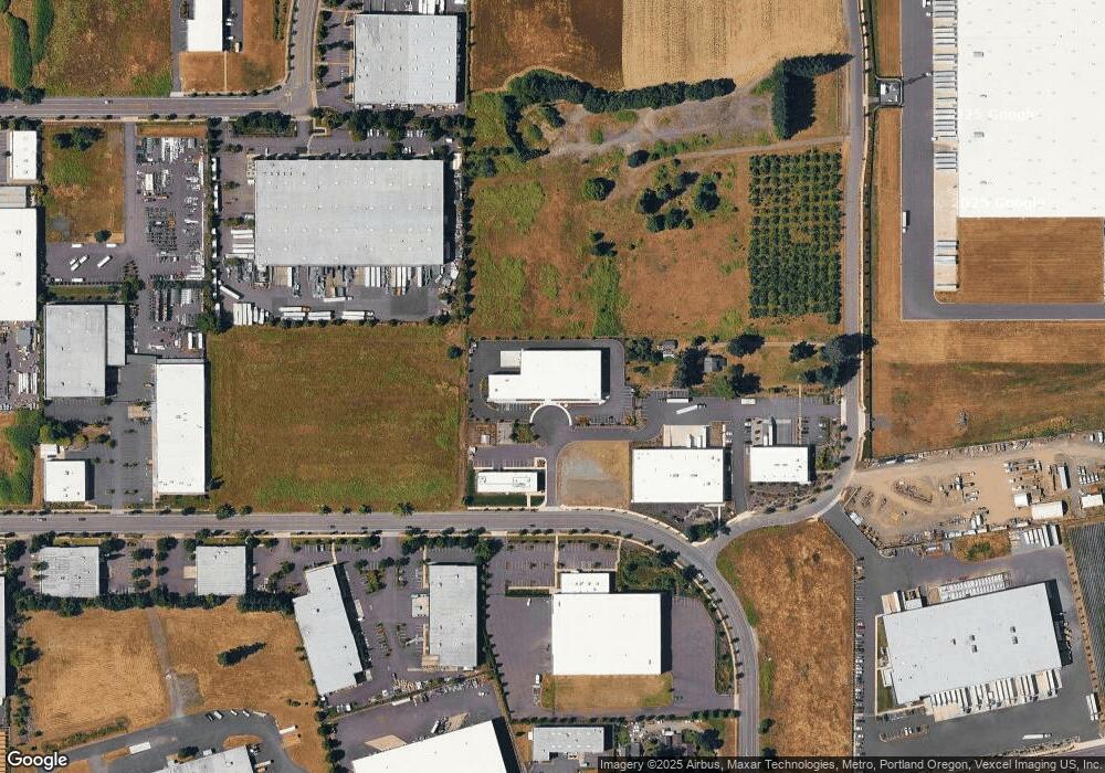 372 Sequoia Pkwy unit 3, Canby, OR 97013 - photo 1