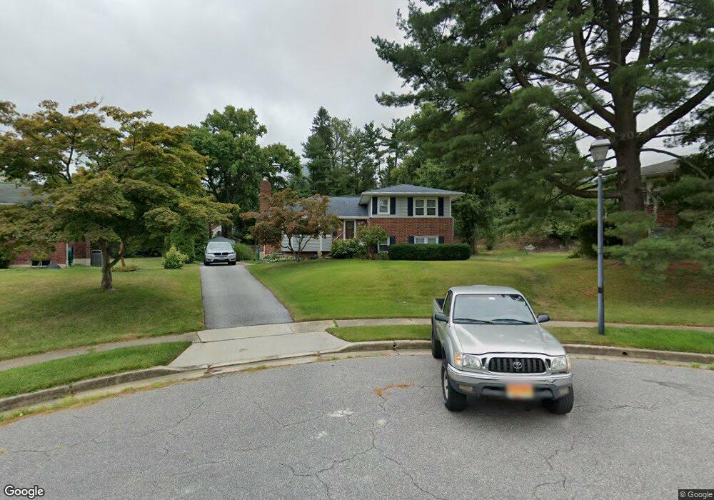 703 Seabrook Ct, Towson, MD 21286 - photo 1