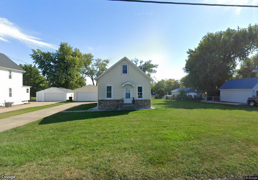 1919 Wilson Ave SW, Cedar Rapids, IA 52404 - photo 1