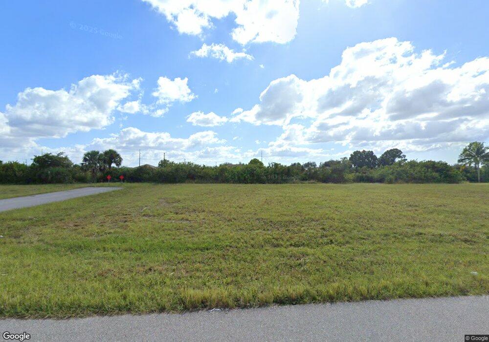 510 NE 25th Terrace, Cape Coral, FL 33909 - photo 1