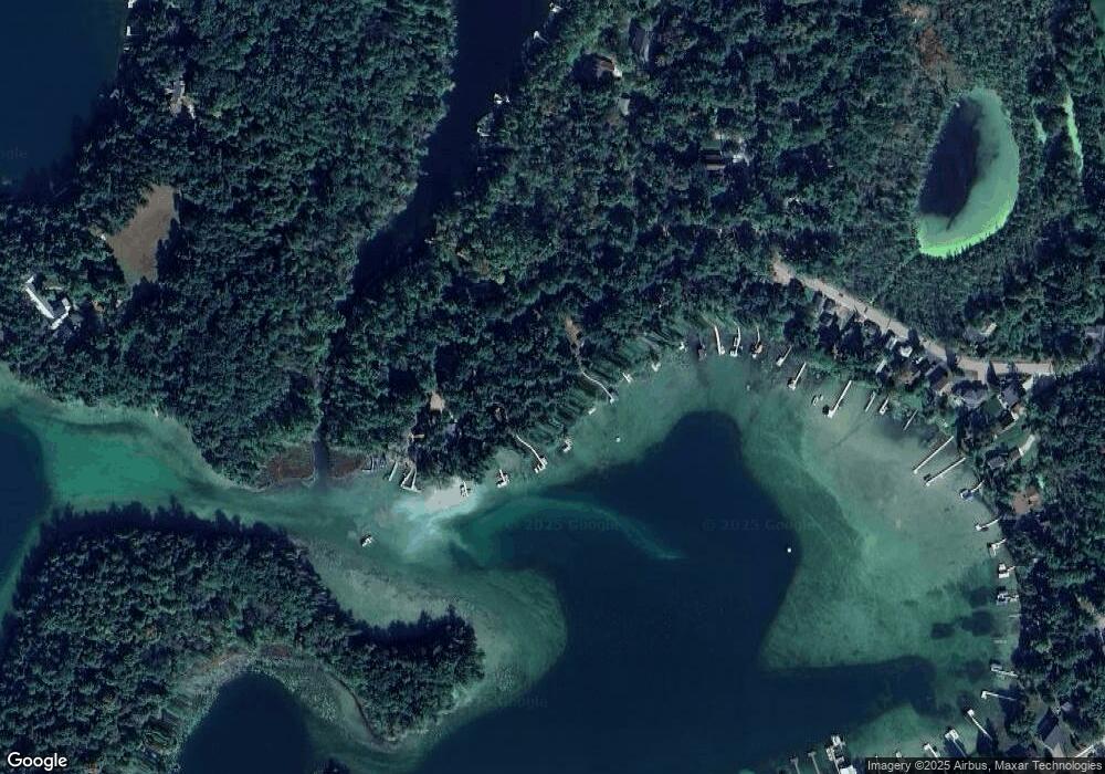 E1735 Pine Ridge Ln, Waupaca, WI 54981 - photo 1