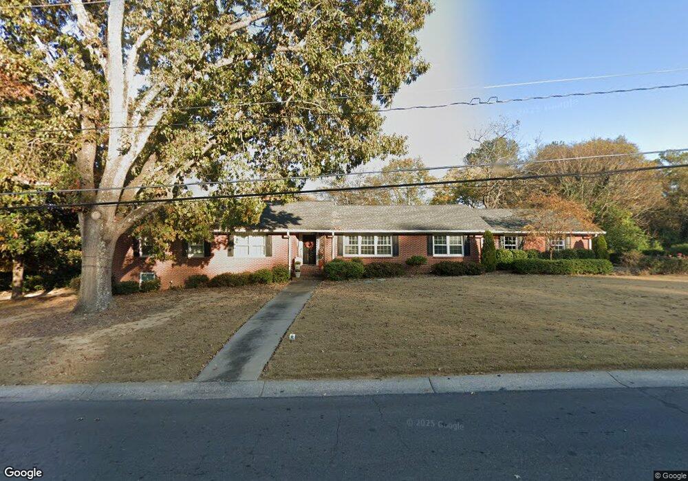 230 Hillcrest Dr, Calhoun, GA 30701 - photo 1