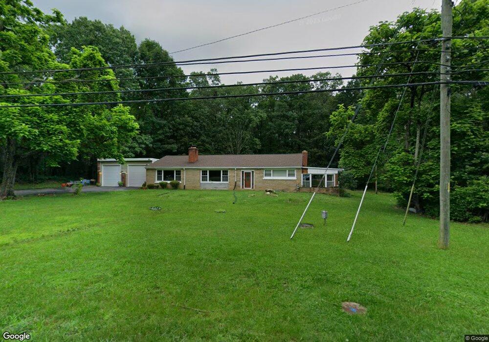 5731 Colchester Rd, Fairfax, VA 22030 - photo 1