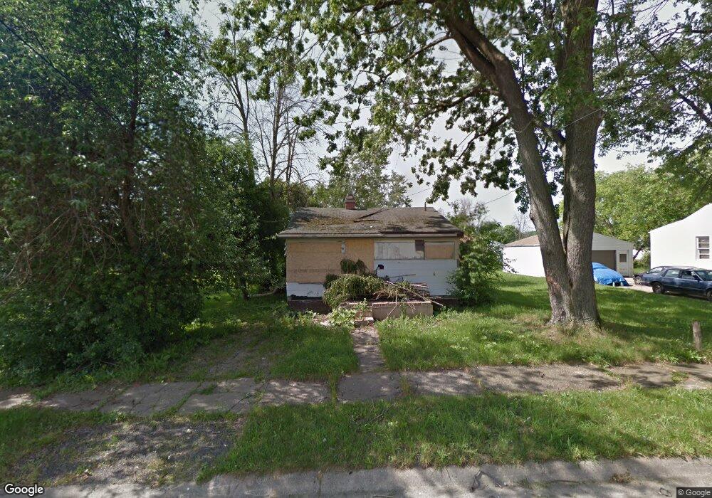 1170 E Ruth Ave, Flint, MI 48505 - photo 1