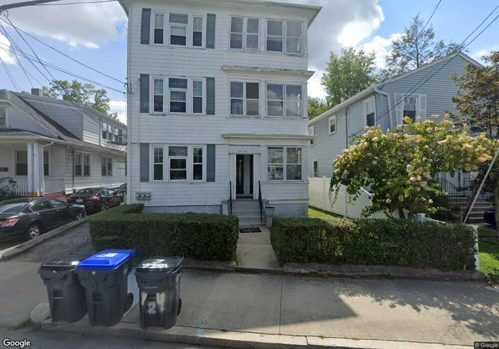 724 Admiral St, Providence, RI 02908 - photo 1