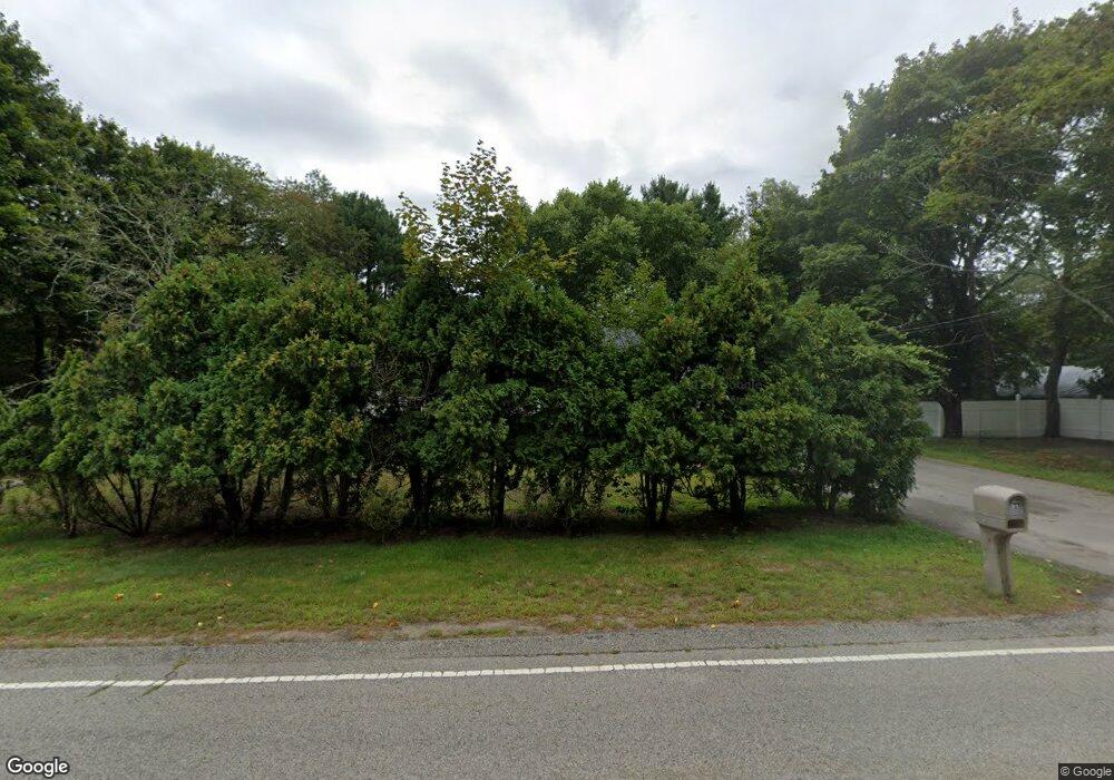 91 Myrtle St, Hanover, MA 02339 - photo 1