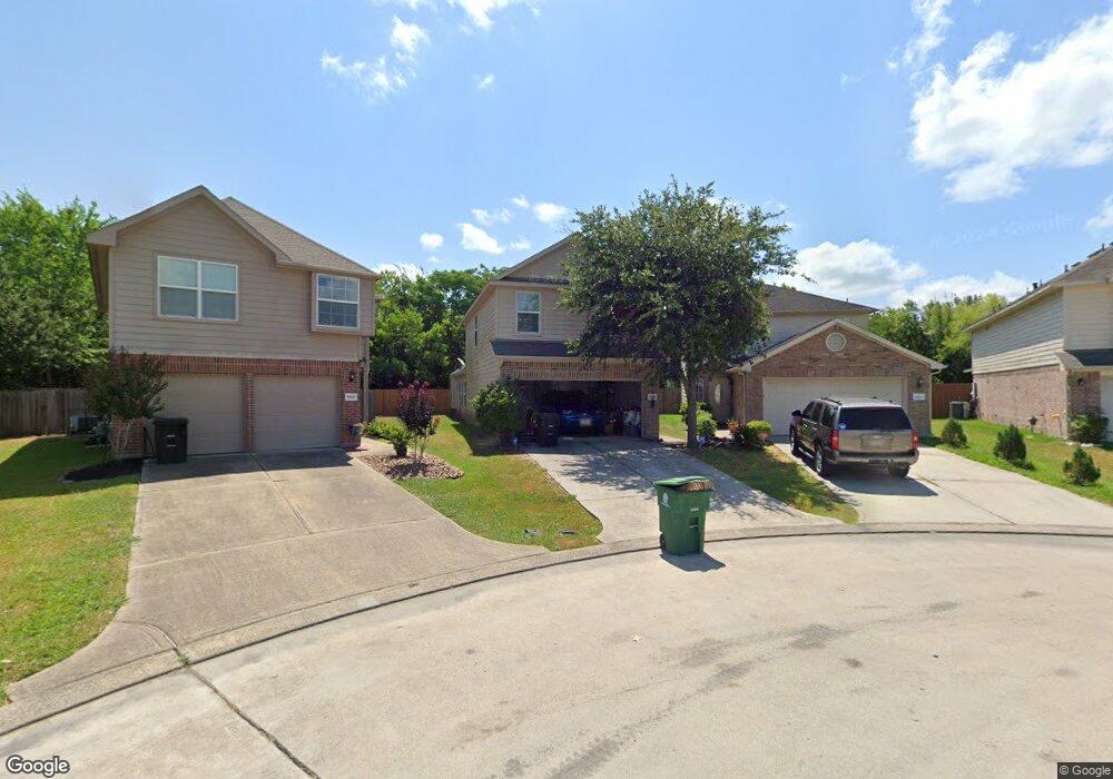 9422 Valley Tree Ln, Houston, TX 77089 - photo 1
