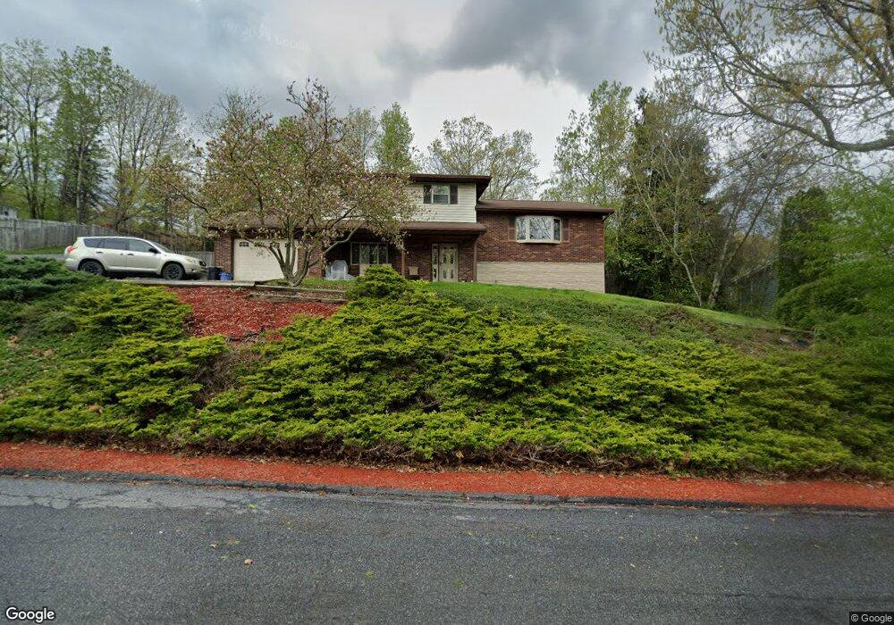 112 Clairmont Rd, Scranton, PA 18519 - photo 1