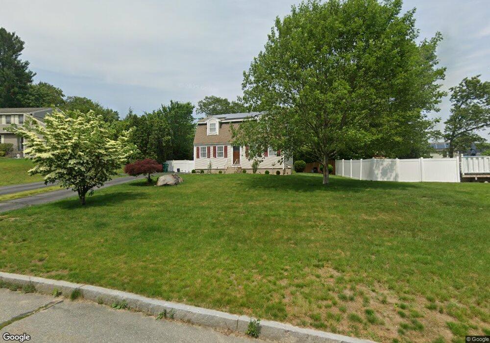 83 Newbridge Rd, Lowell, MA 01854 - photo 1