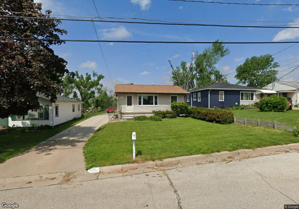 2612 Fruitland Blvd SW, Cedar Rapids, IA 52404 - photo 1