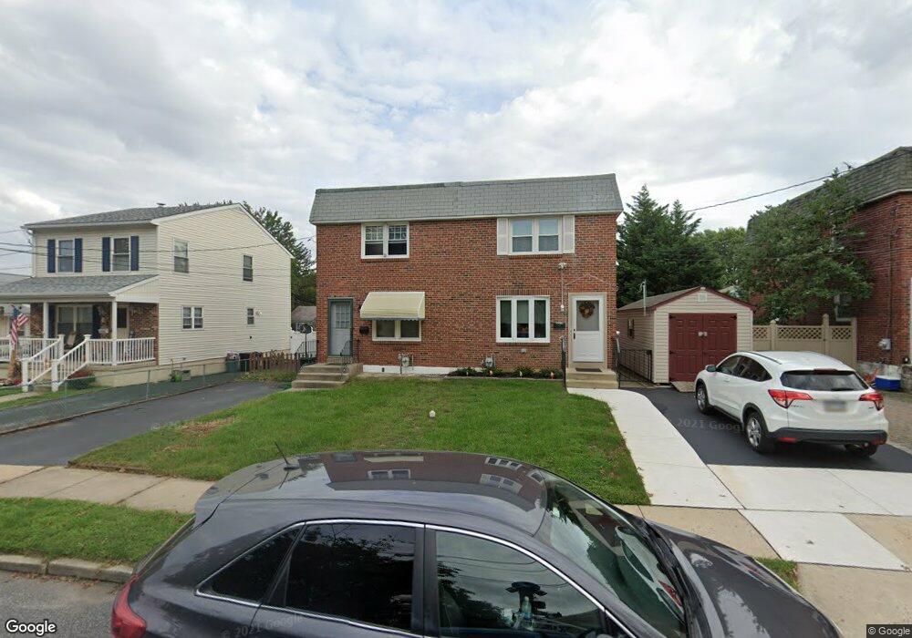 426 Broomall St, Folsom, PA 19033 - photo 1