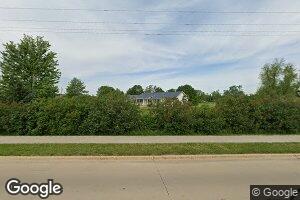 711 S Mentzer Rd, Robins, IA 52328