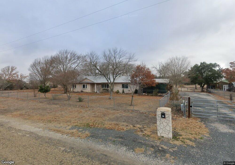 207 County Road 444, Hondo, TX 78861 - photo 1