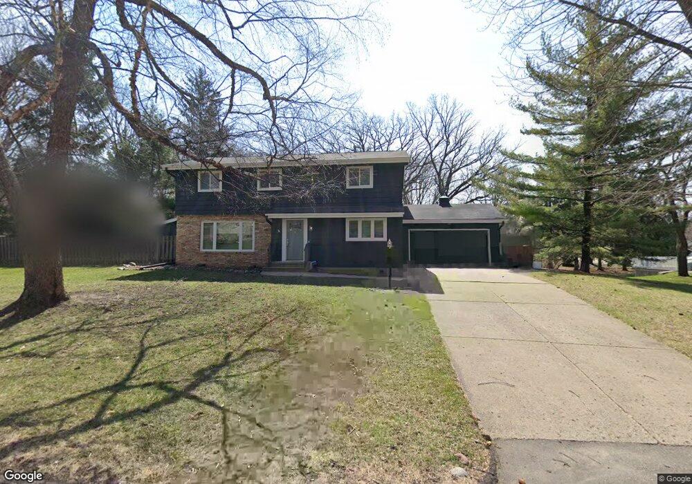 15715 Normandy Ln, Minnetonka, MN 55345 - photo 1