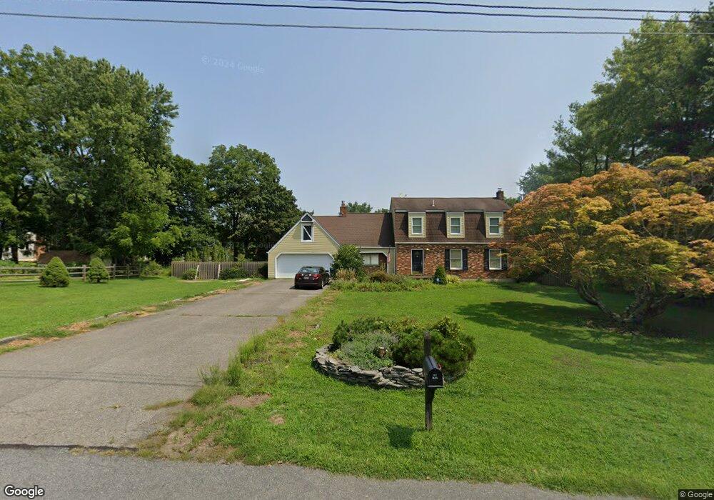 11 Bolton Dr, Bloomsbury, NJ 08804 - photo 1