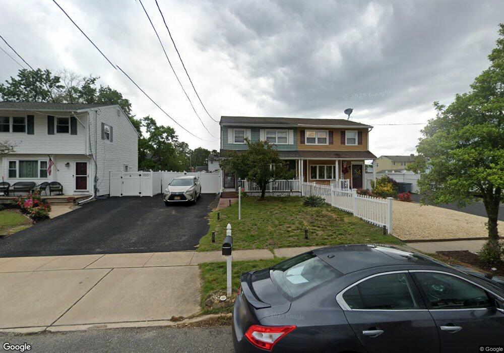 819 Laurel St, Lakehurst, NJ 08733 - photo 1