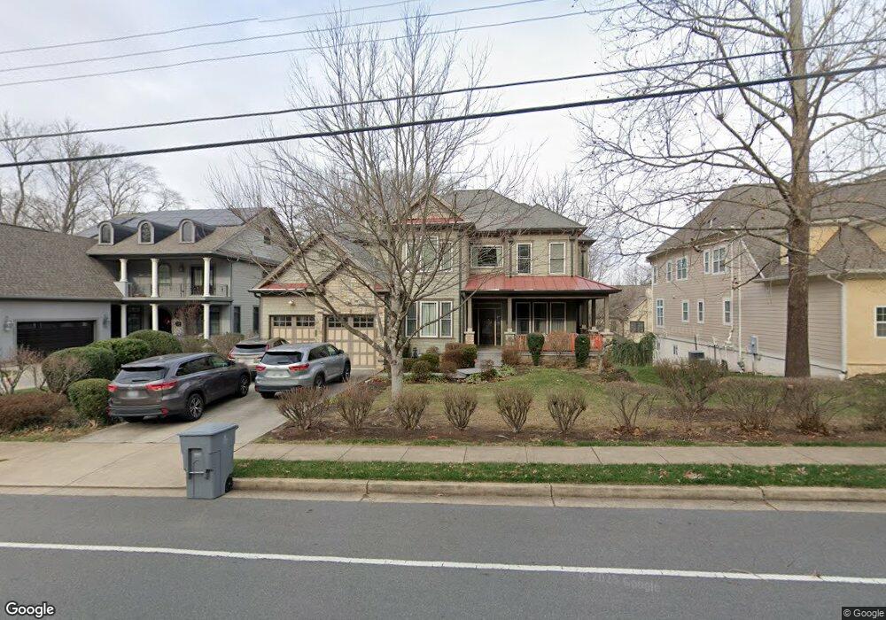 7200 Churchill Rd, McLean, VA 22101 - photo 1