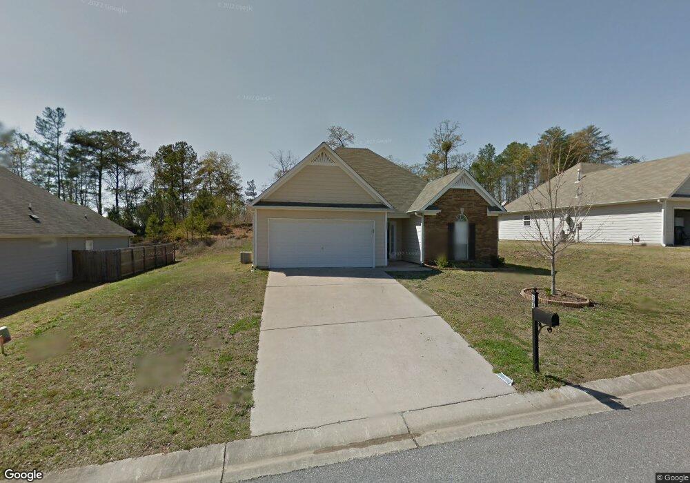 504 Camden Cove Cir, Calera, AL 35040 - photo 1