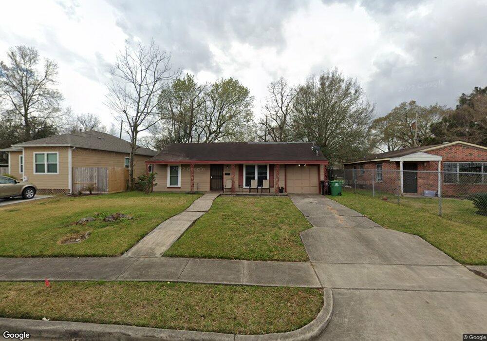 6122 Cavanaugh St, Houston, TX 77021 - photo 1