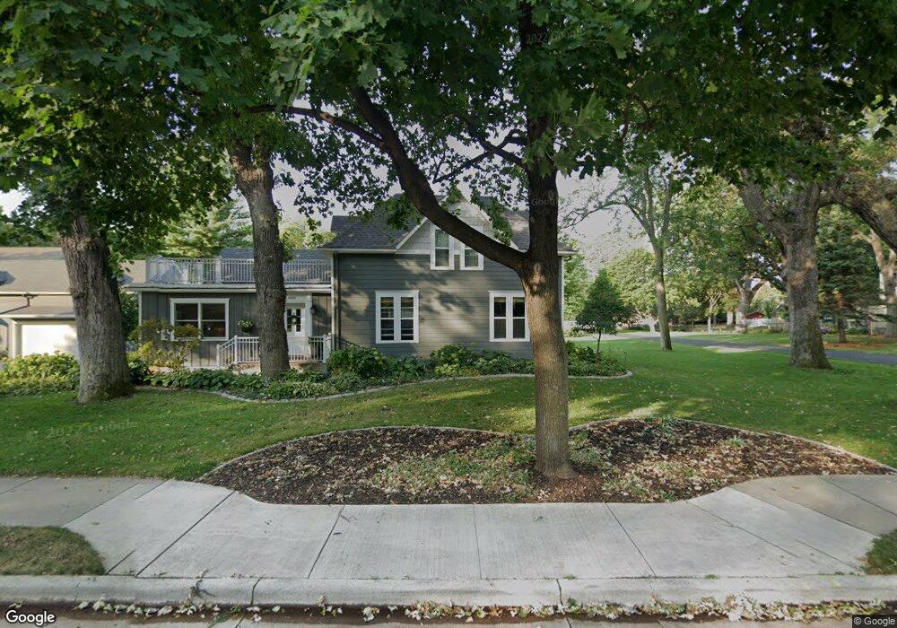 530 Summit Ave, New Ulm, MN 56073 - photo 1