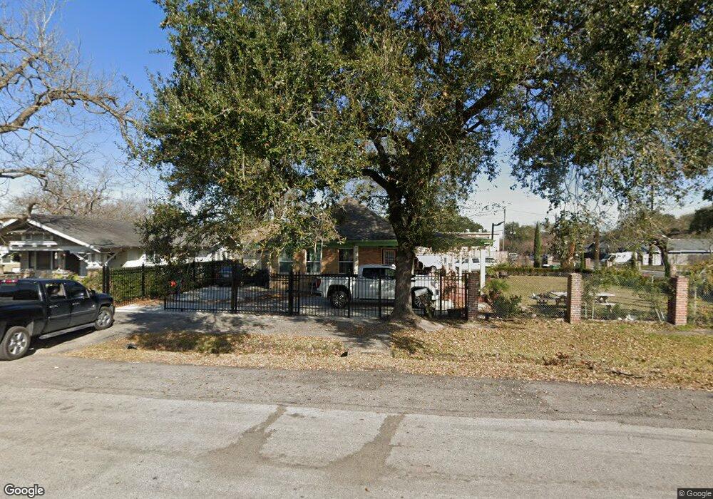 3414 Dover St, Houston, TX 77017 - photo 1