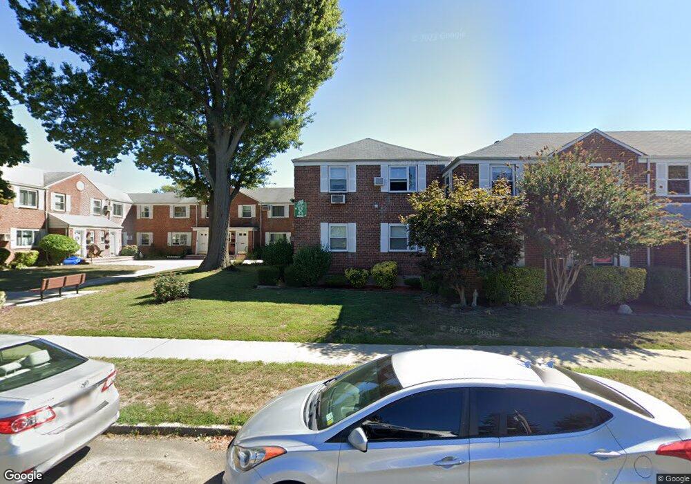 7325 Little Neck Pkwy unit Gv67H8, Glen Oaks, NY 11004 - photo 1