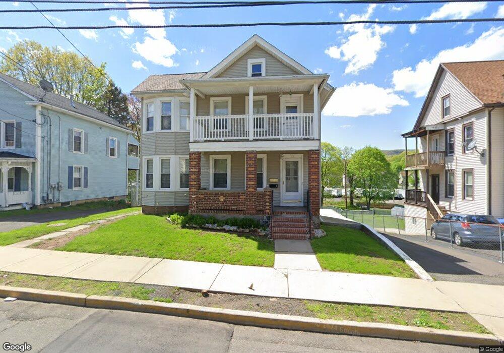 92 Windsor Ave, Meriden, CT 06451 - photo 1