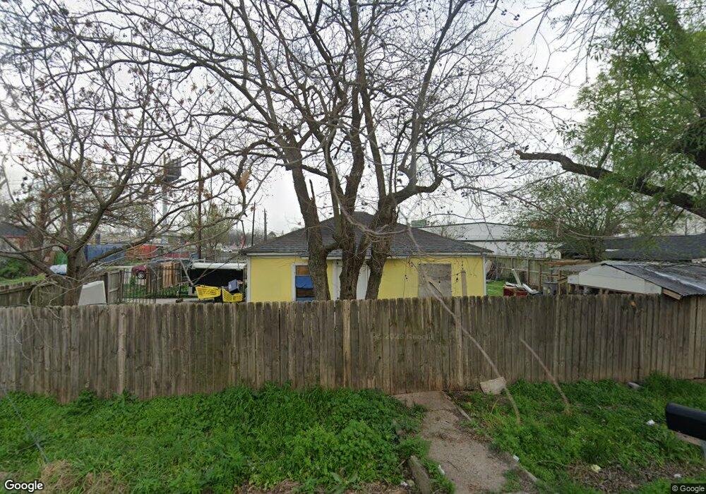 5730 Cortlandt St, Houston, TX 77076 - photo 1