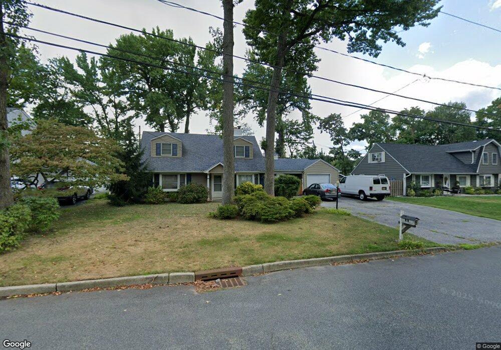 182 Brookfield Ave, Paramus, NJ 07652 - photo 1