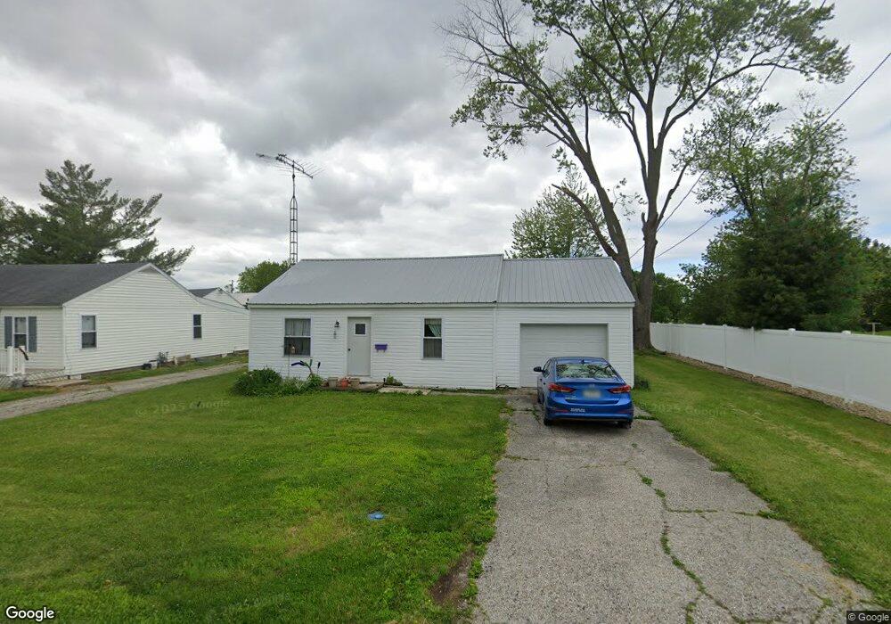 917 N Line St, Loogootee, IN 47553 - photo 1