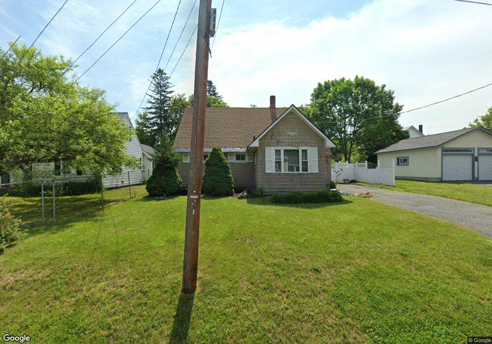31 Union St, Saint Johnsbury, VT 05819 - photo 1