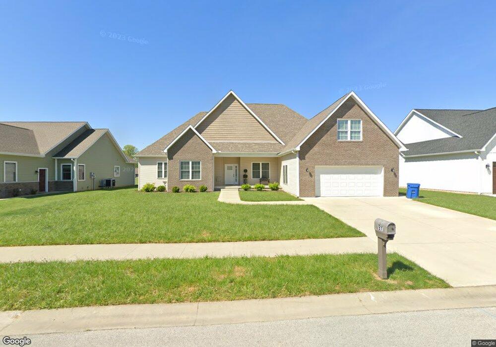 97 Mayflower Dr, Terre Haute, IN 47803 - photo 1