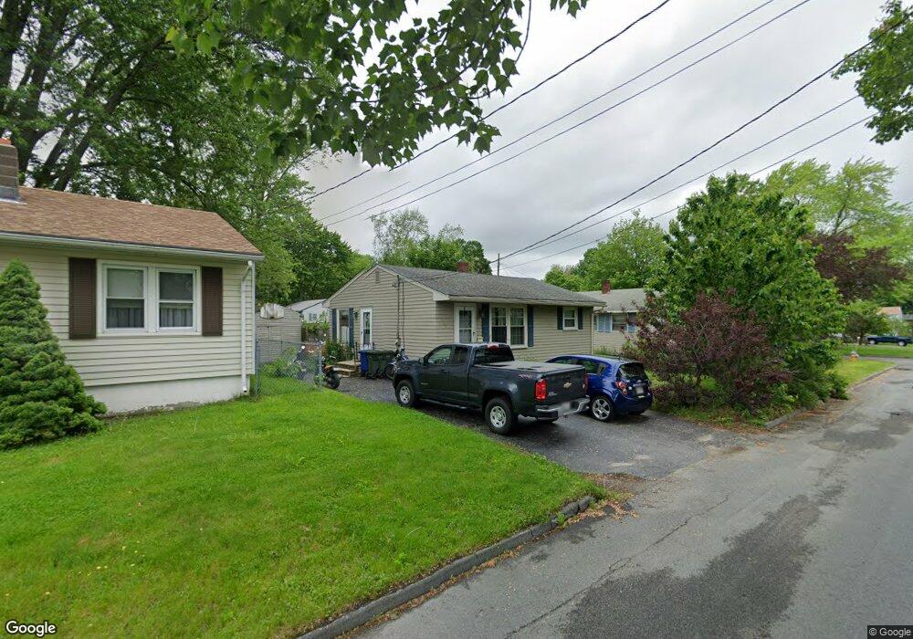 121 Dawson St, South Portland, ME 04106 - photo 1