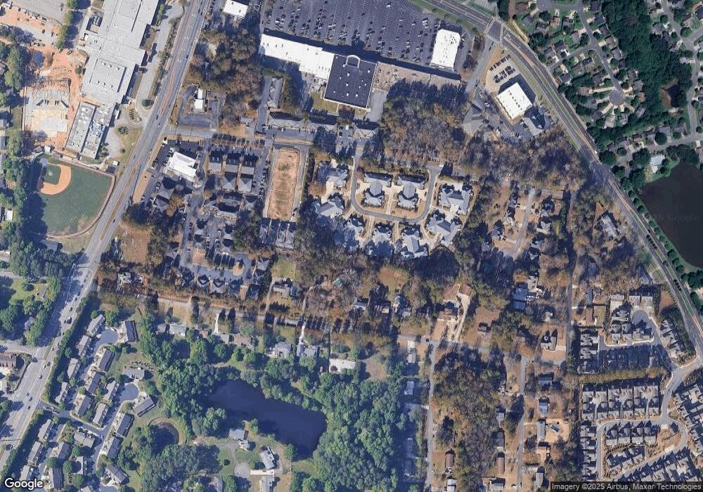 2124 Arbor Oaks Dr unit 5, Marietta, GA 30062 - photo 1