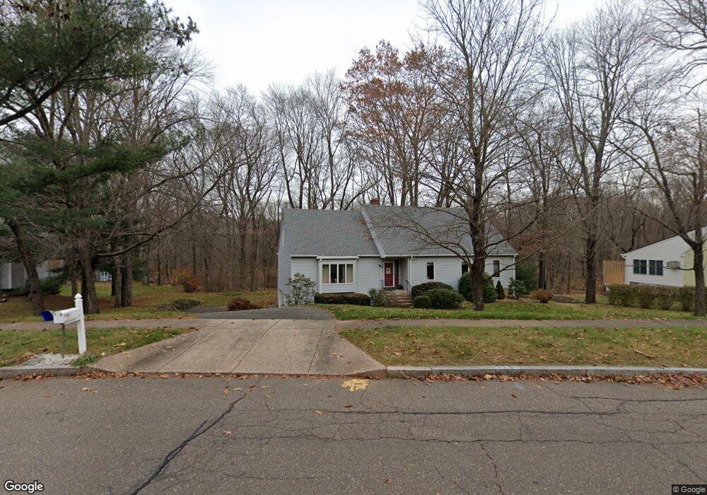 70 Knollwood Rd, Manchester, CT 06042 - photo 1