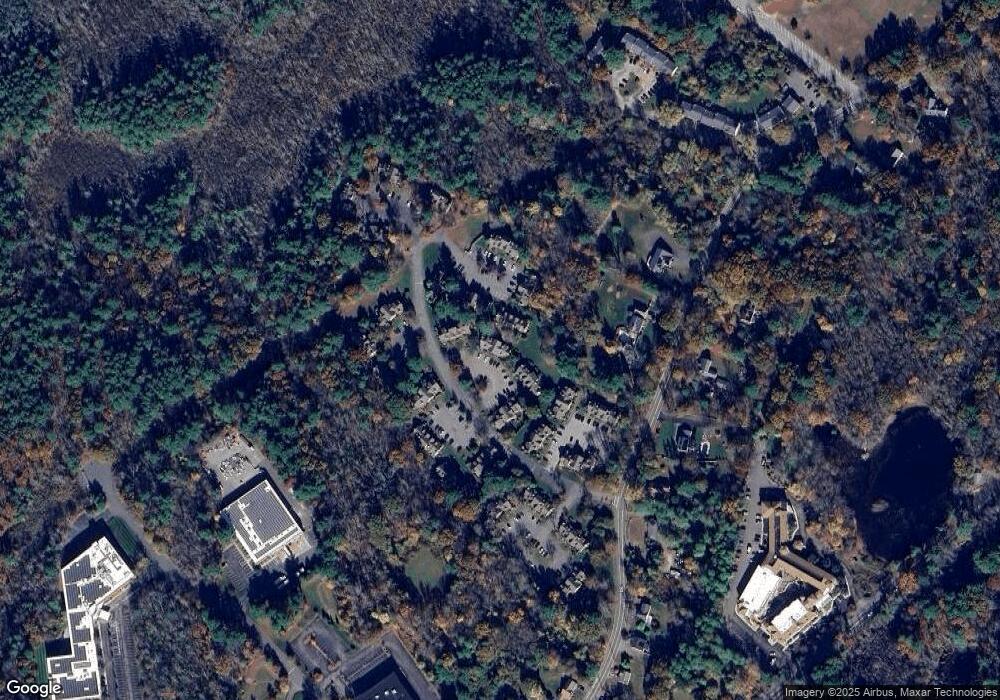 7 Weybridge Ln, Hopkinton, MA 01748 - photo 1