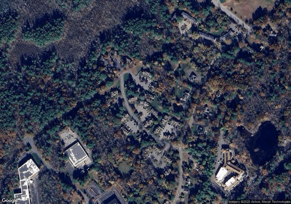 6 Weybridge Ln, Hopkinton, MA 01748 - photo 1