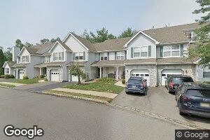 61 Heather Ct, Monmouth Junction, NJ 08852
