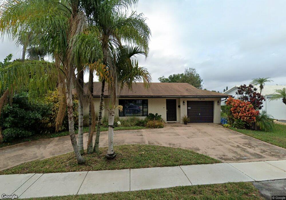 7613 NW 70th Ave, Tamarac, FL 33321 - photo 1