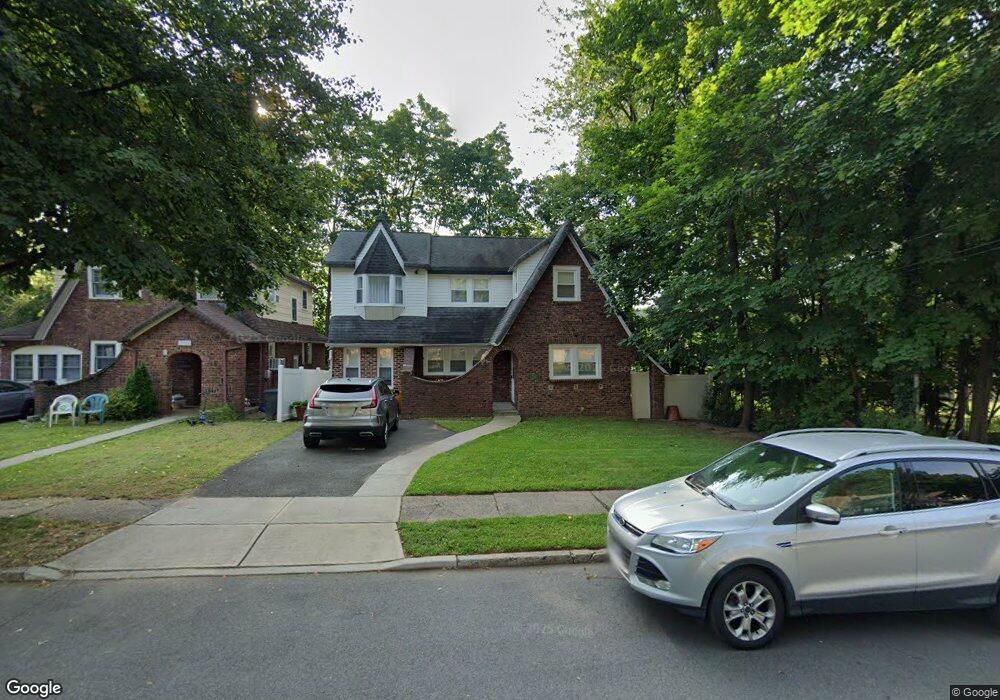 1321 Taft Rd, Teaneck, NJ 07666 - photo 1