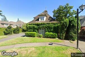 15615 Village Dr, Lake Oswego, OR 97034