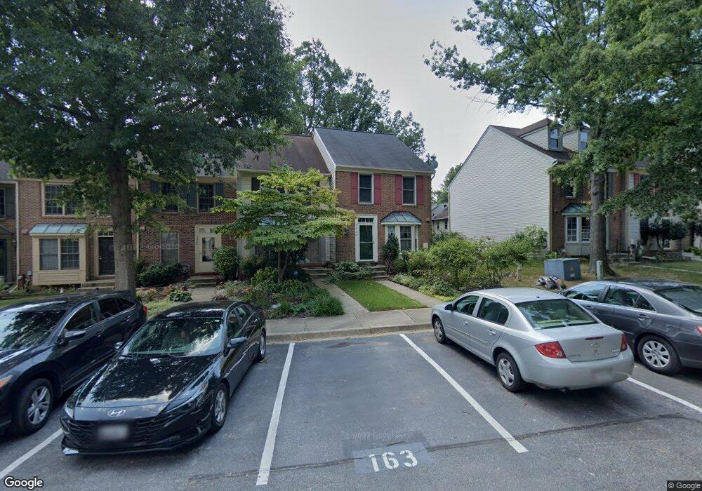 3926 Angelton Ct, Burtonsville, MD 20866 - photo 1