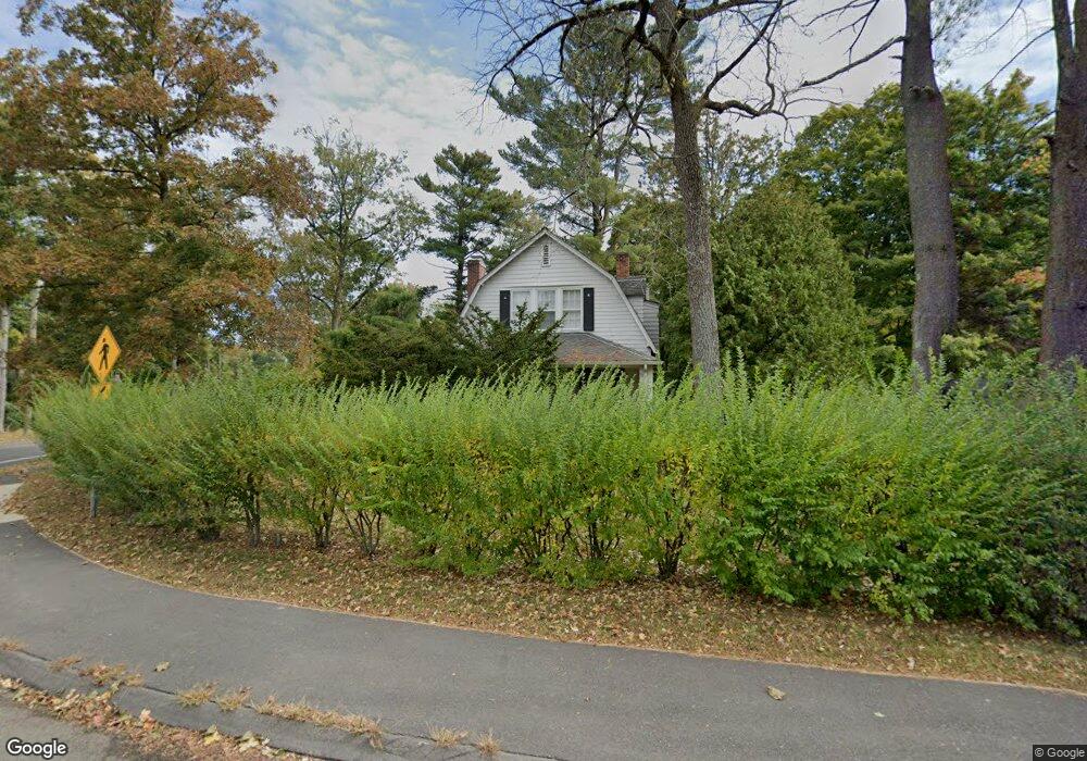 18 Maple Ave N, Westport, CT 06880 - photo 1