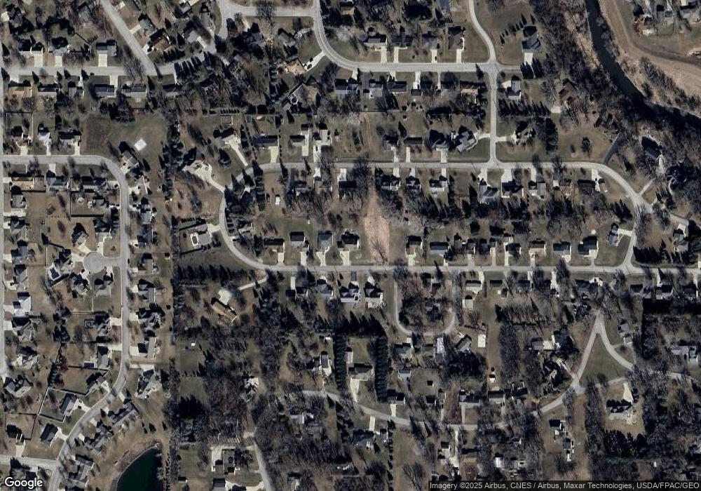 2410 10th Ave SW, Austin, MN 55912 - photo 1