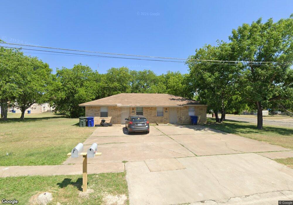 605 Hackberry St unit 605, Copperas Cove, TX 76522 - photo 1