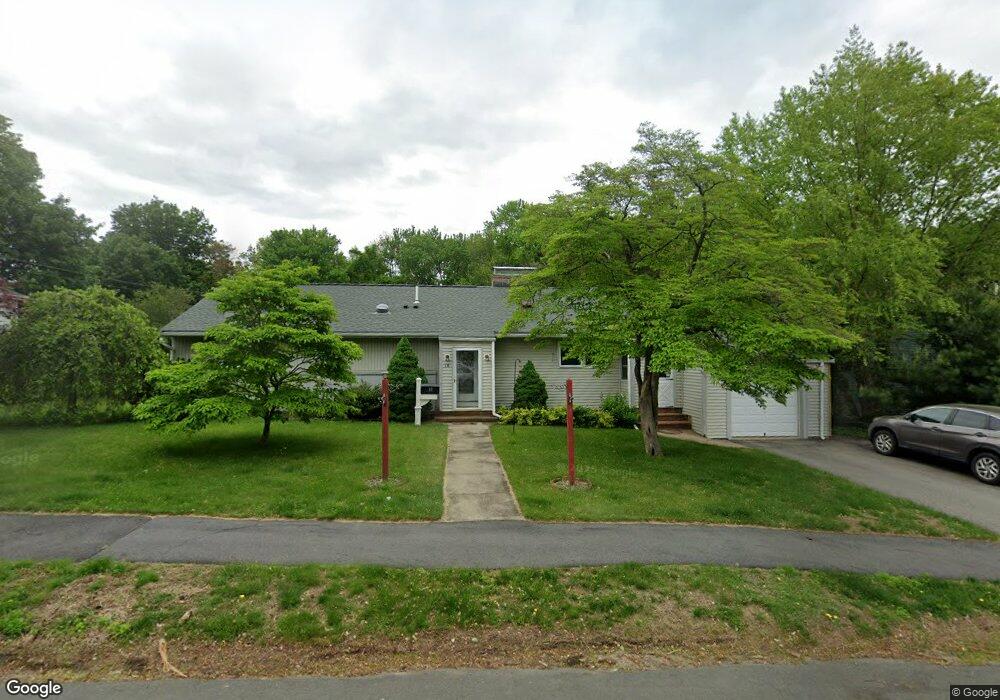 10 Pope Hill Rd, Milton, MA 02186 - photo 1