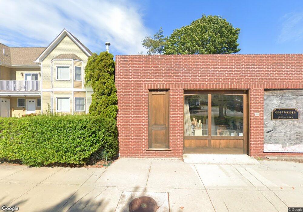 46 Memorial Blvd, Newport, RI 02840 - photo 1