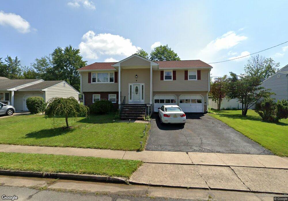 4 Charles Ct, Edison, NJ 08820 - photo 1