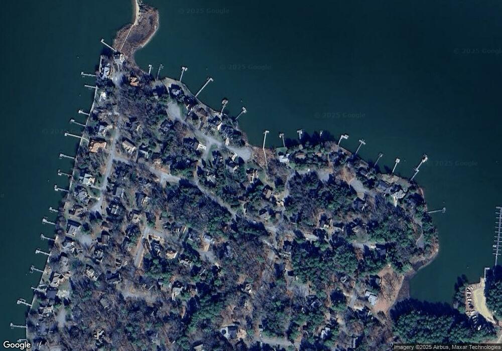 11775 Over Creek Ct, Swan Point, MD 20645 - photo 1