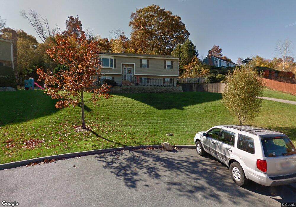 12 Arrowhead Rd, Danvers, MA 01923 - photo 1